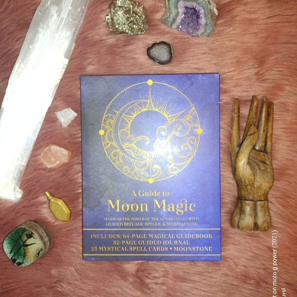 A Guide to Moon Magic - Picture 9 of 16